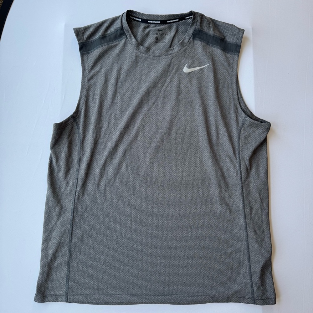 Men’s Nike Running Nike Dri-Fit Gray Grey Mesh Sleeveless Running Shirt Size XL